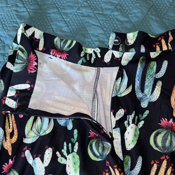 Cactus 🌵 skirt - Picture 5 of 6